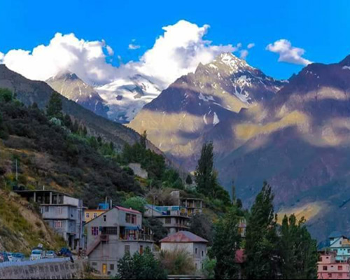 Keylong is the most populated place in Lahaul, and has been an important center of Tibetan Buddhism from ancient times.