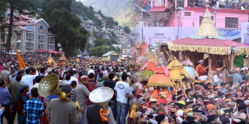 Celebrating Culture: Himachal Pradesh’s Rich Tapestry of Fairs and Festivals